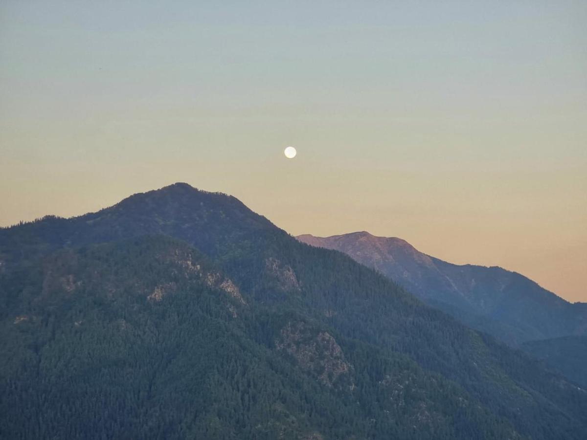 Ishan Log Huts-A Boutique Home Stay Banjār Εξωτερικό φωτογραφία