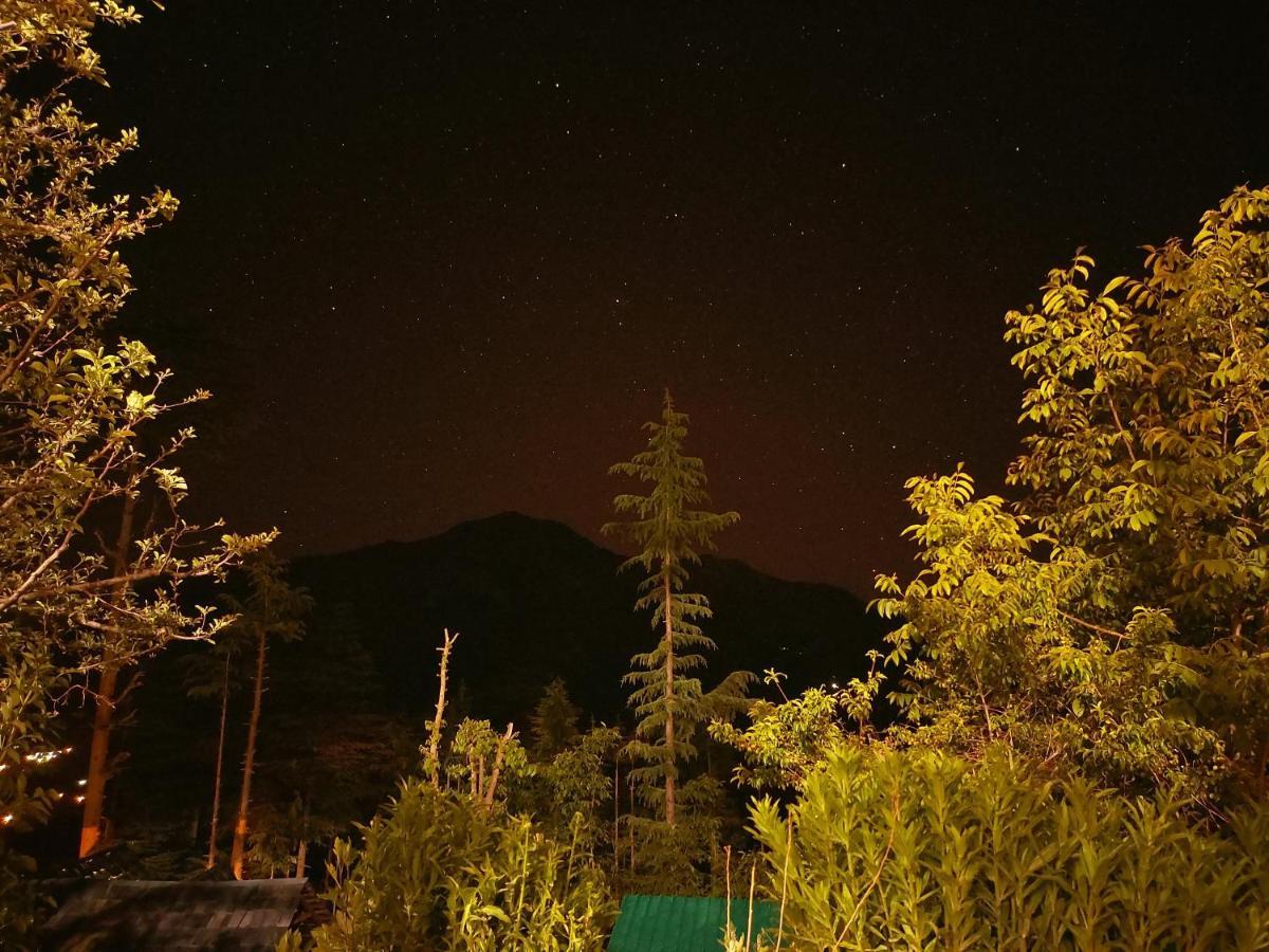 Ishan Log Huts-A Boutique Home Stay Banjār Εξωτερικό φωτογραφία