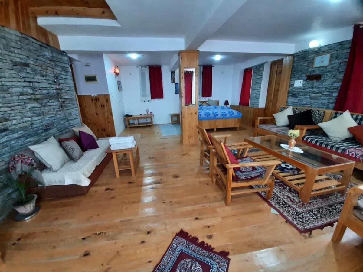 Ishan Log Huts-A Boutique Home Stay Banjār Εξωτερικό φωτογραφία
